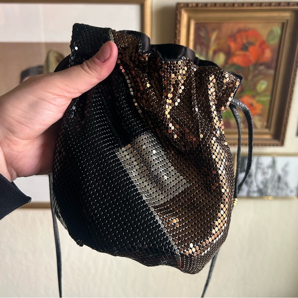 Vintage mixed metal chain mail purse - Picture 4 of 5